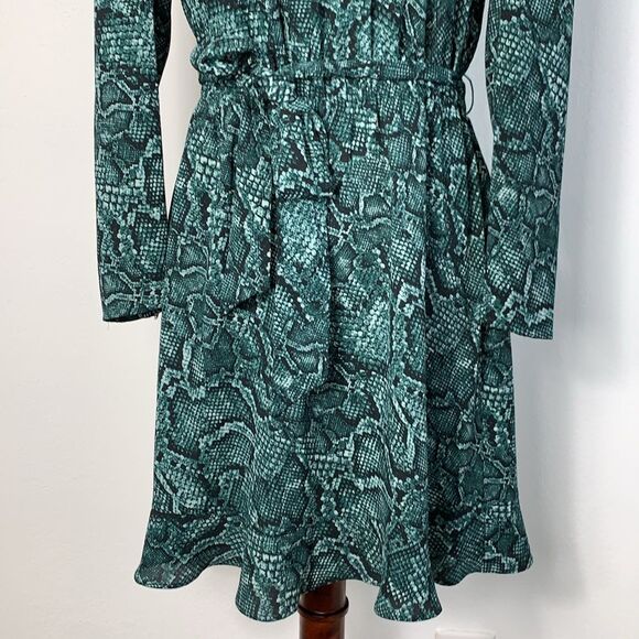 1. State Revolve Tie Waist Snake Print Long Sleeve Dress Green Pine Grove Sz 4 - Picture 4 of 9